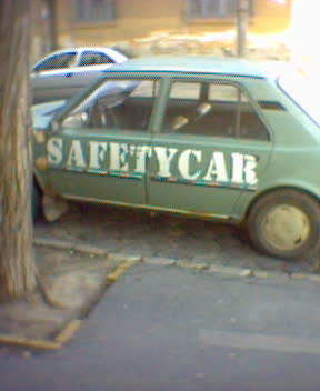 Biztonsági autó