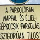 Parkoló